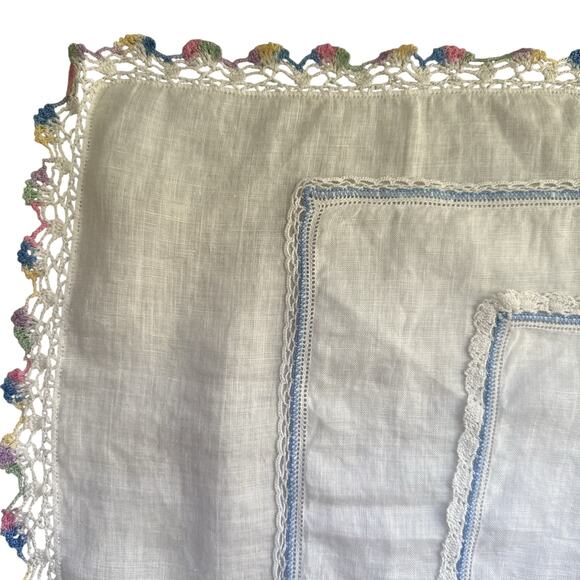 Vintage Hand Crochet Linen Hankies Dainty Handmade Hankerchiefs Lace Set of 7 - Picture 1 of 6